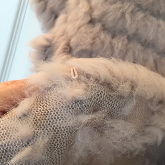 Fur Vest salmon in colour - Picture 3 of 6